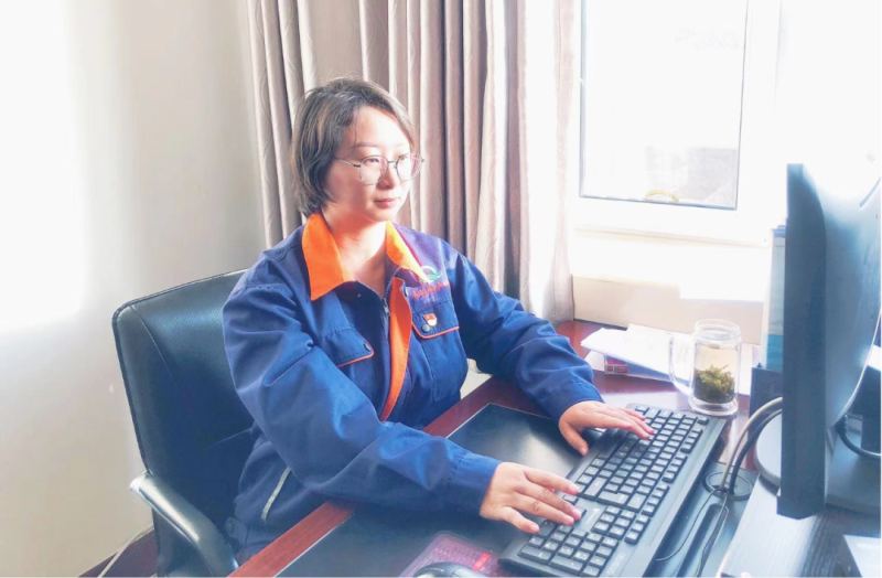 yl7703永利集团党务工作者、先进模范持续热议党的二十大精神（二）