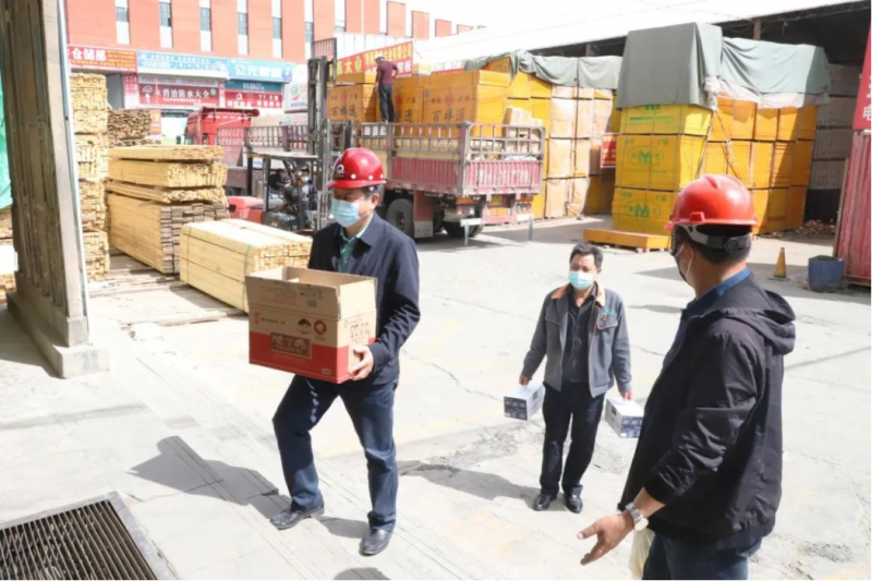 yl7703永利集团工会在疫情防控期间开展帮扶服务活动