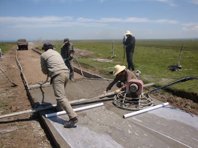 青海物产集团全力推进&ldquo;百企联百村&rdquo;活动
