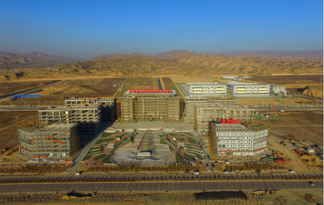 探访曹家堡保税物流中心：青海人在家门口&ldquo;买世界&rdquo;